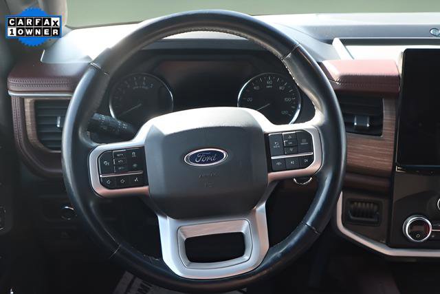 Used 2023 Ford Expedition Limited image 4