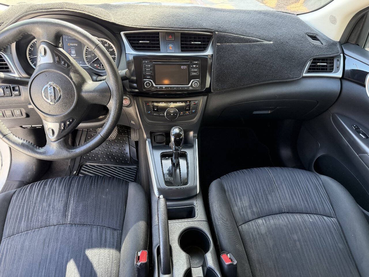 Used 2018 Nissan Sentra SV FWD image 7