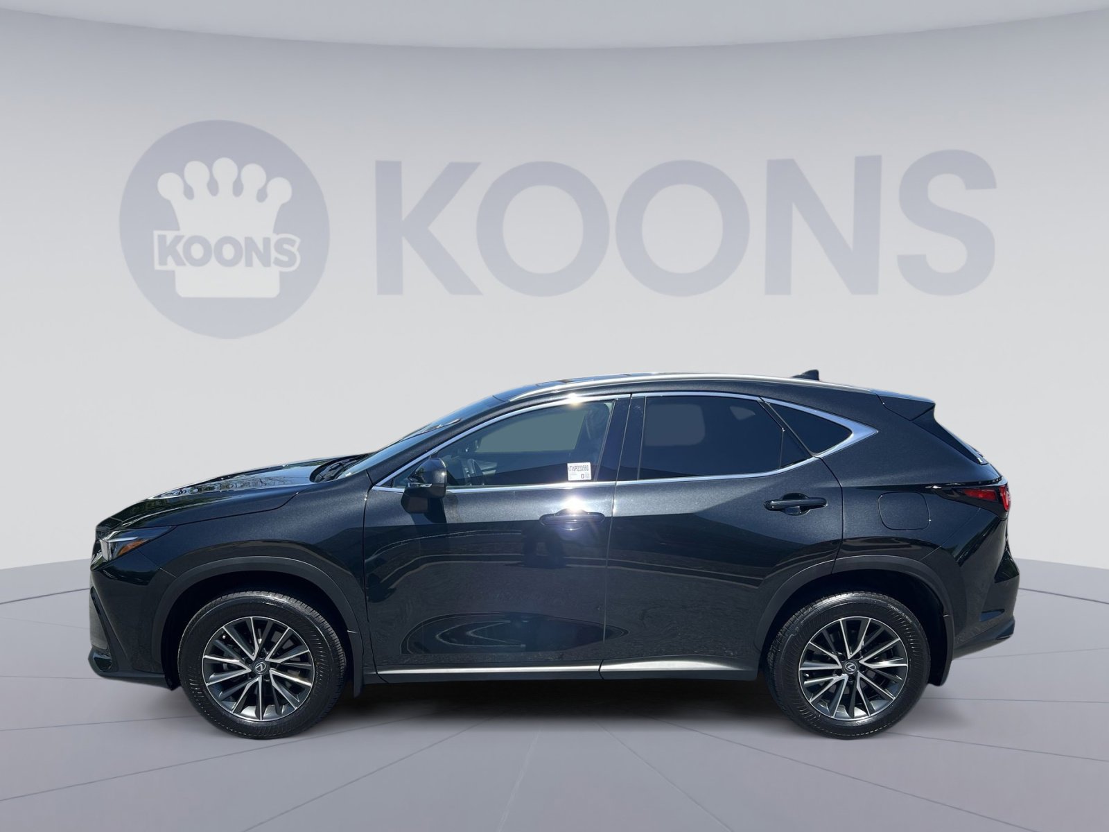 Used 2023 Lexus NX 350 AWD image 2