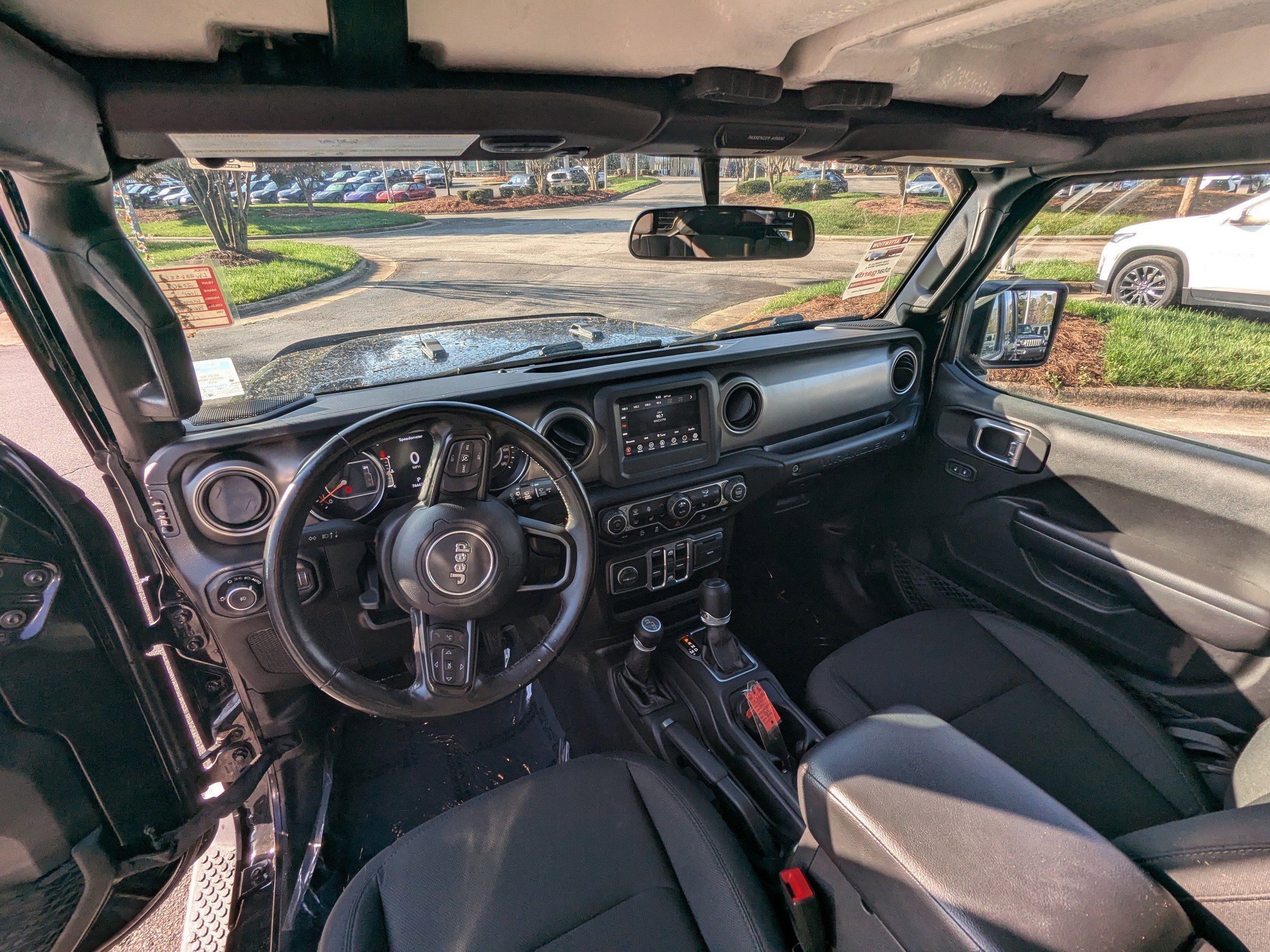 Used 2020 Jeep Wrangler Unlimited Sport S image 17