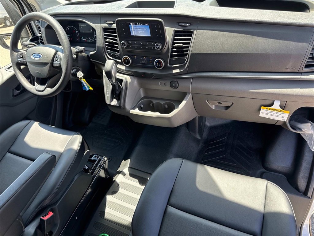 New 2025 Ford Transit 250 Low Roof image 21