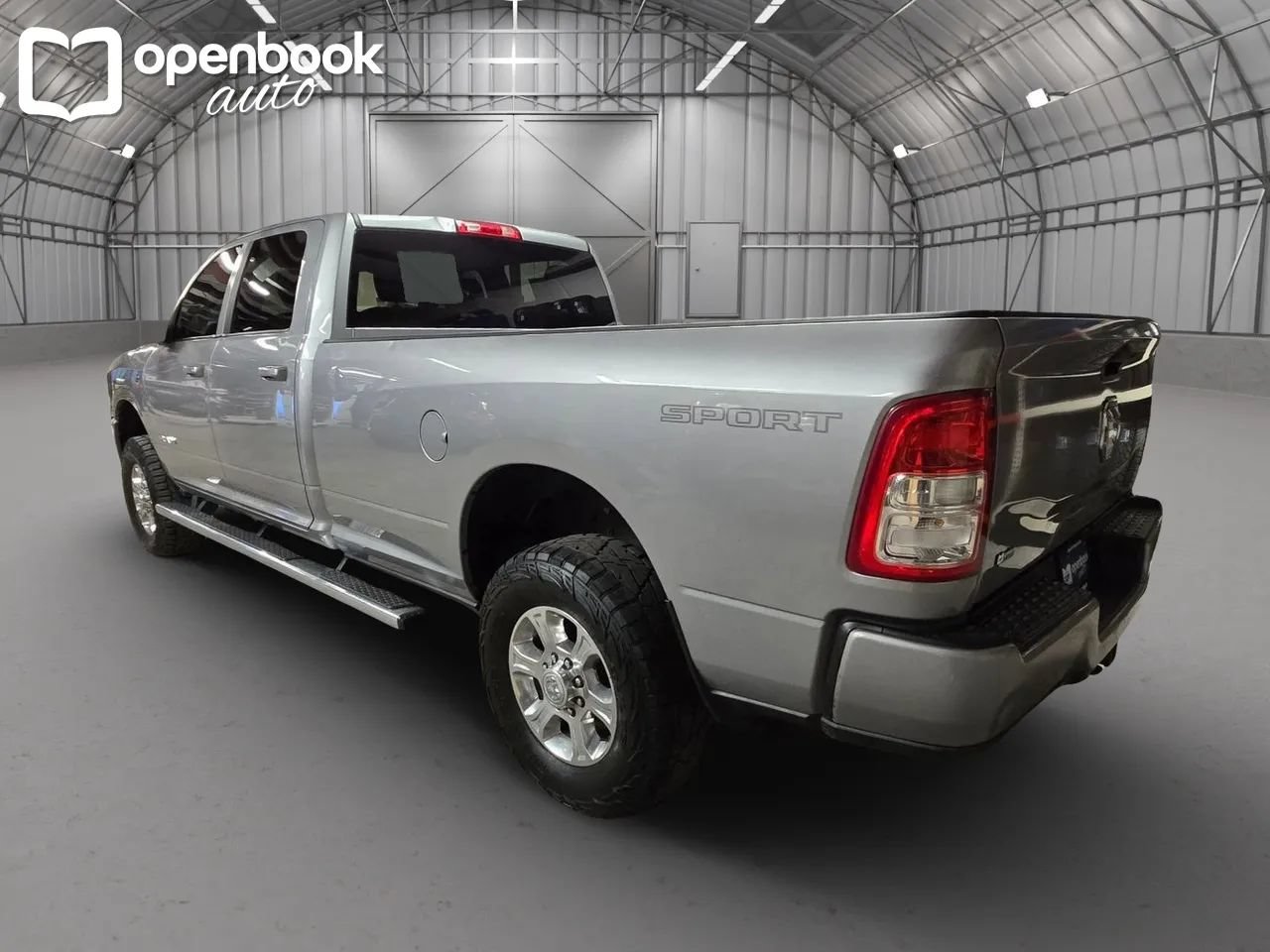Used 2020 RAM 3500 Big Horn w/ Level 1 Equipment Group AWD/4WD image 7