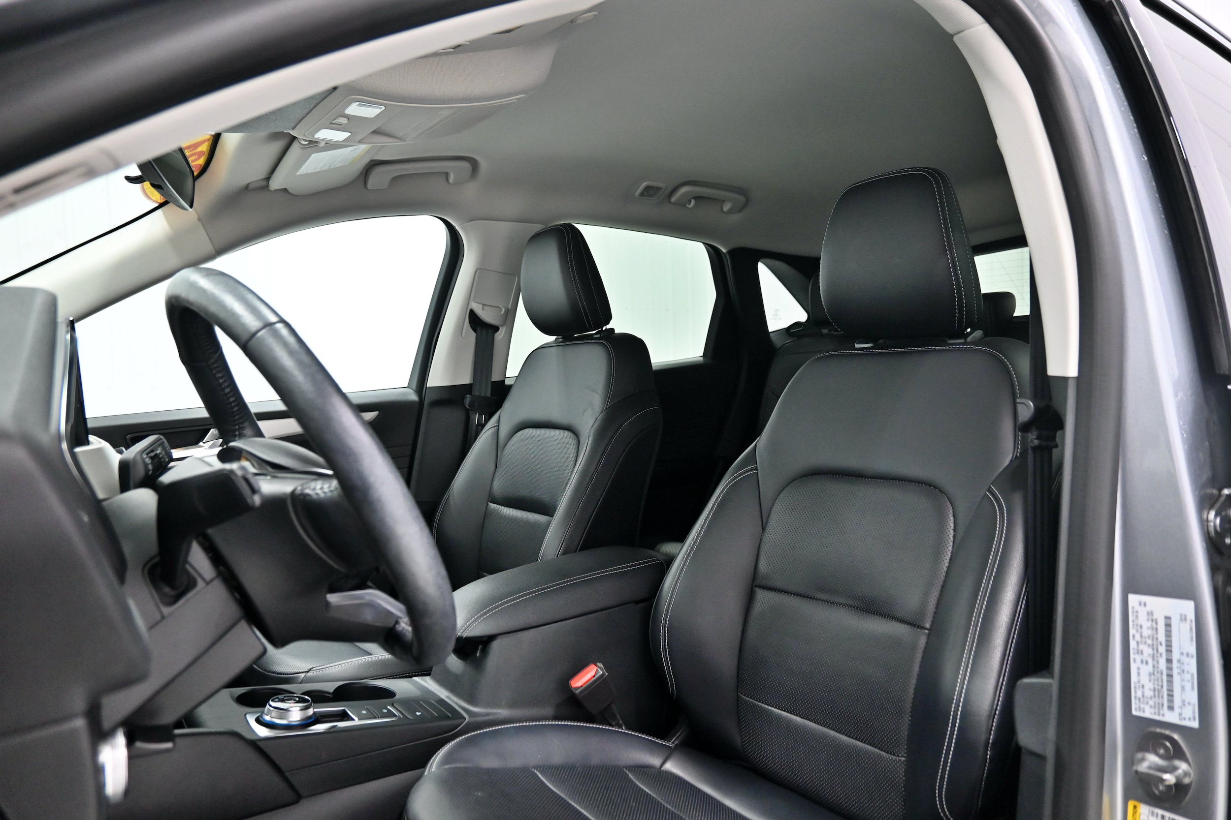 Used 2021 Ford Escape SEL AWD/4WD image 6