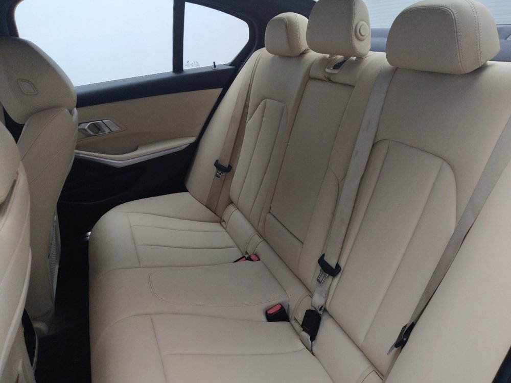 Used 2019 BMW 330i Sedan image 18