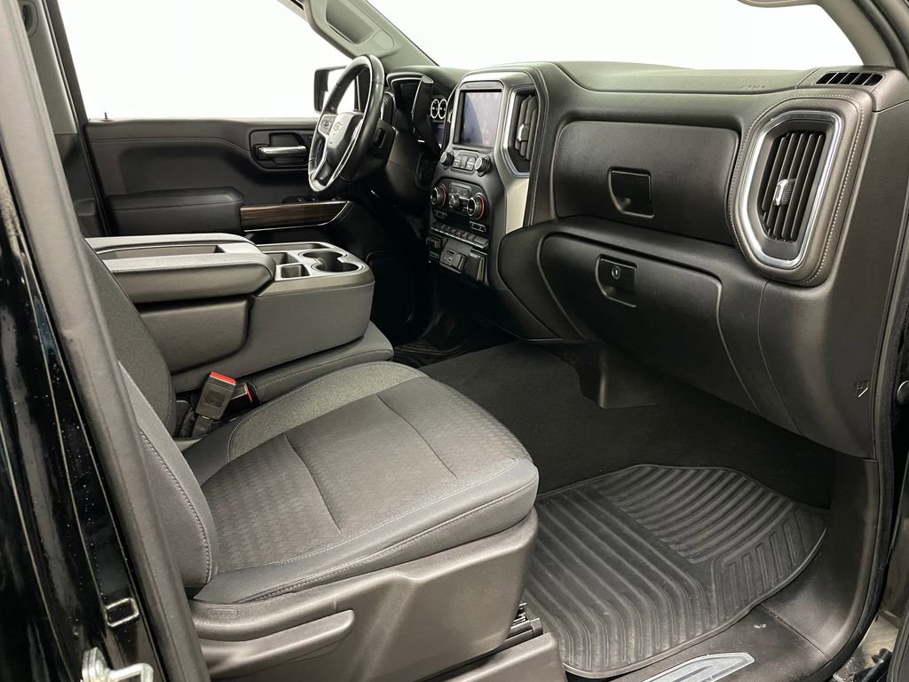 Certified 2019 Chevrolet Silverado 1500 LT w/ All-Star Edition image 36