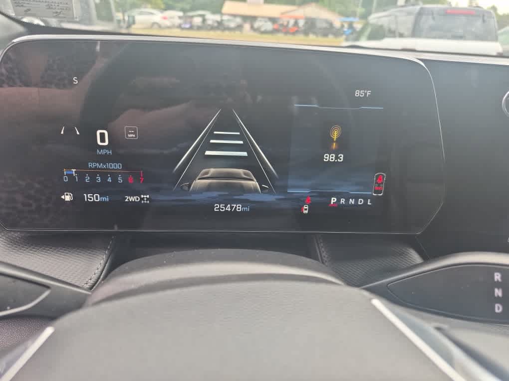 Used 2025 Chevrolet Equinox LT w/ Safety and Technology Package AWD/4WD image 11