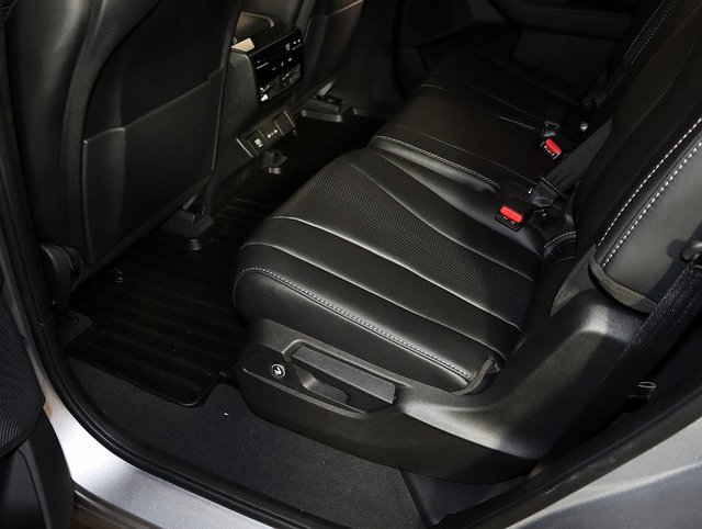 Used 2026 Acura MDX w/ Technology Package image 29