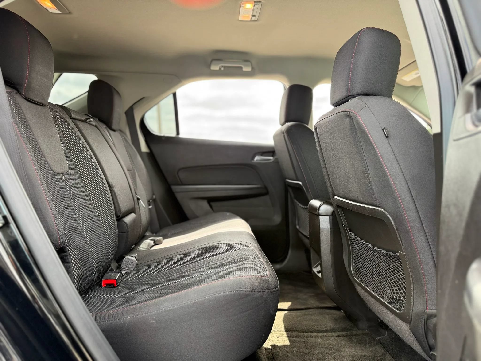 Used 2015 Chevrolet Equinox LT w/ Driver Convenience Package FWD image 26
