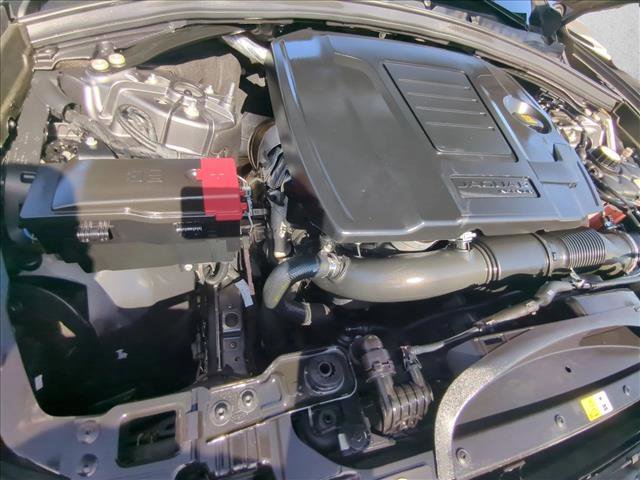 Used 2019 Jaguar F-PACE Prestige image 23