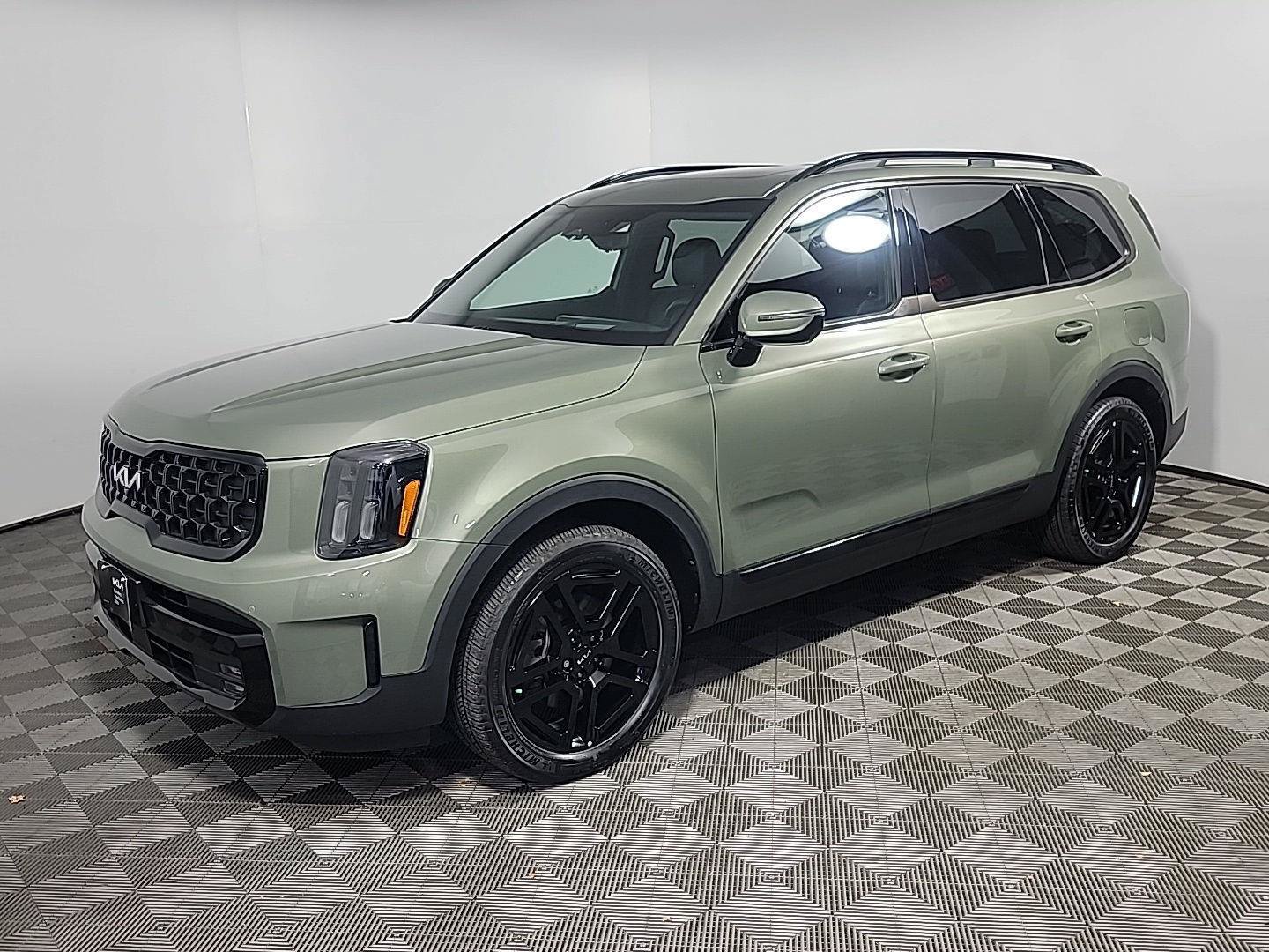 Certified 2024 Kia Telluride SX Prestige X-Line AWD/4WD image 12
