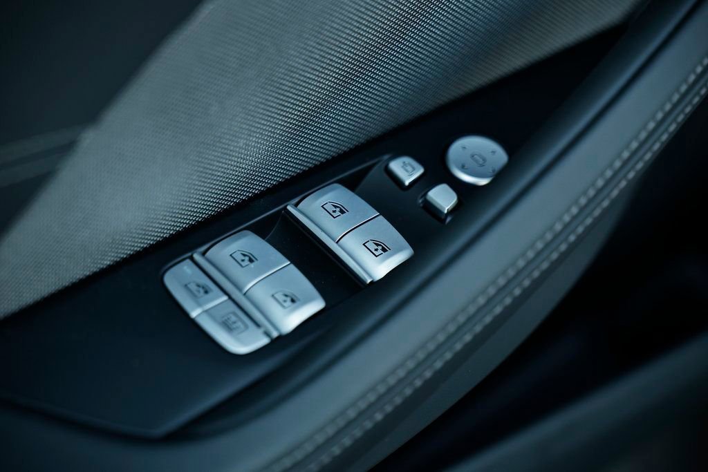 New 2026 BMW 840i w/ M Sport Professional Package image 18