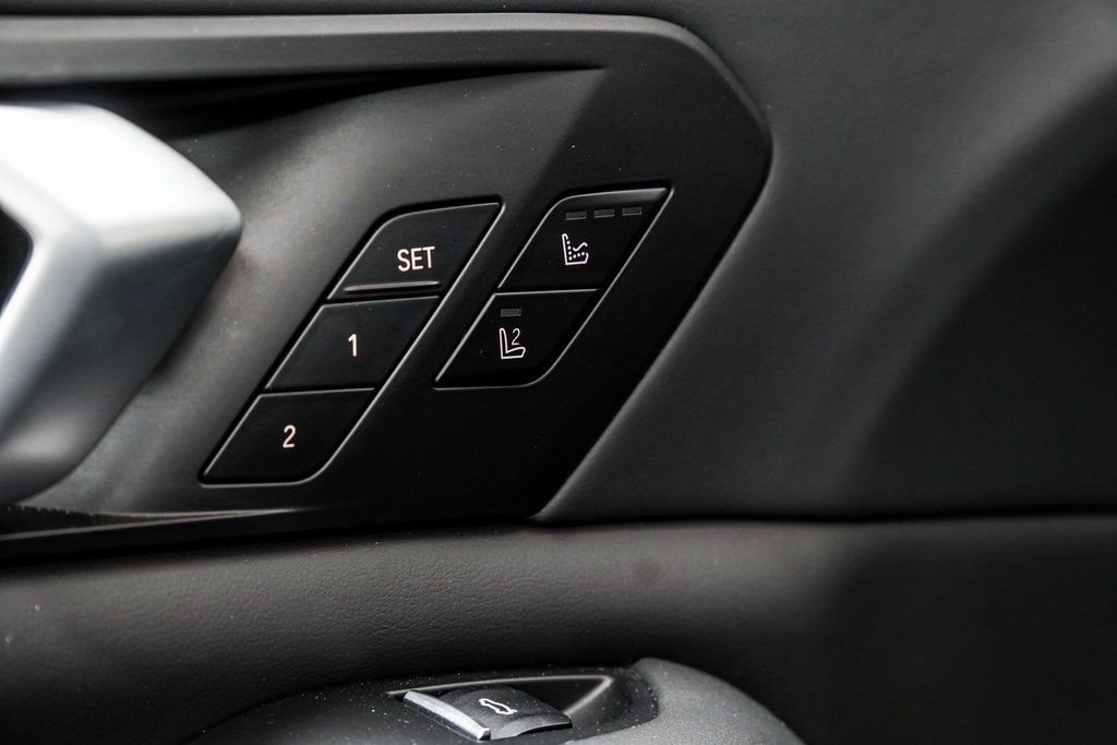 Used 2022 BMW X5 M w/ Competition Package 2 image 46