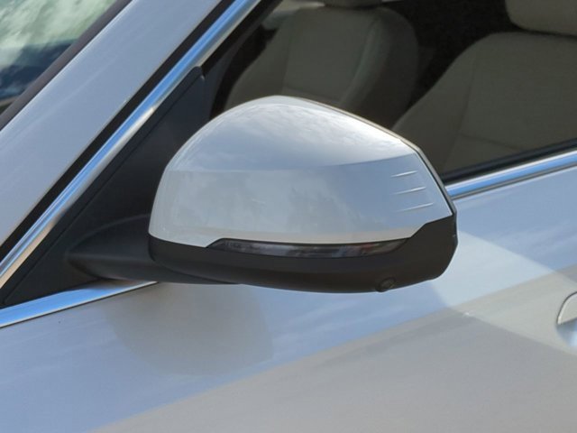 Used 2023 BMW X1 xDrive28i w/ Premium Package image 11