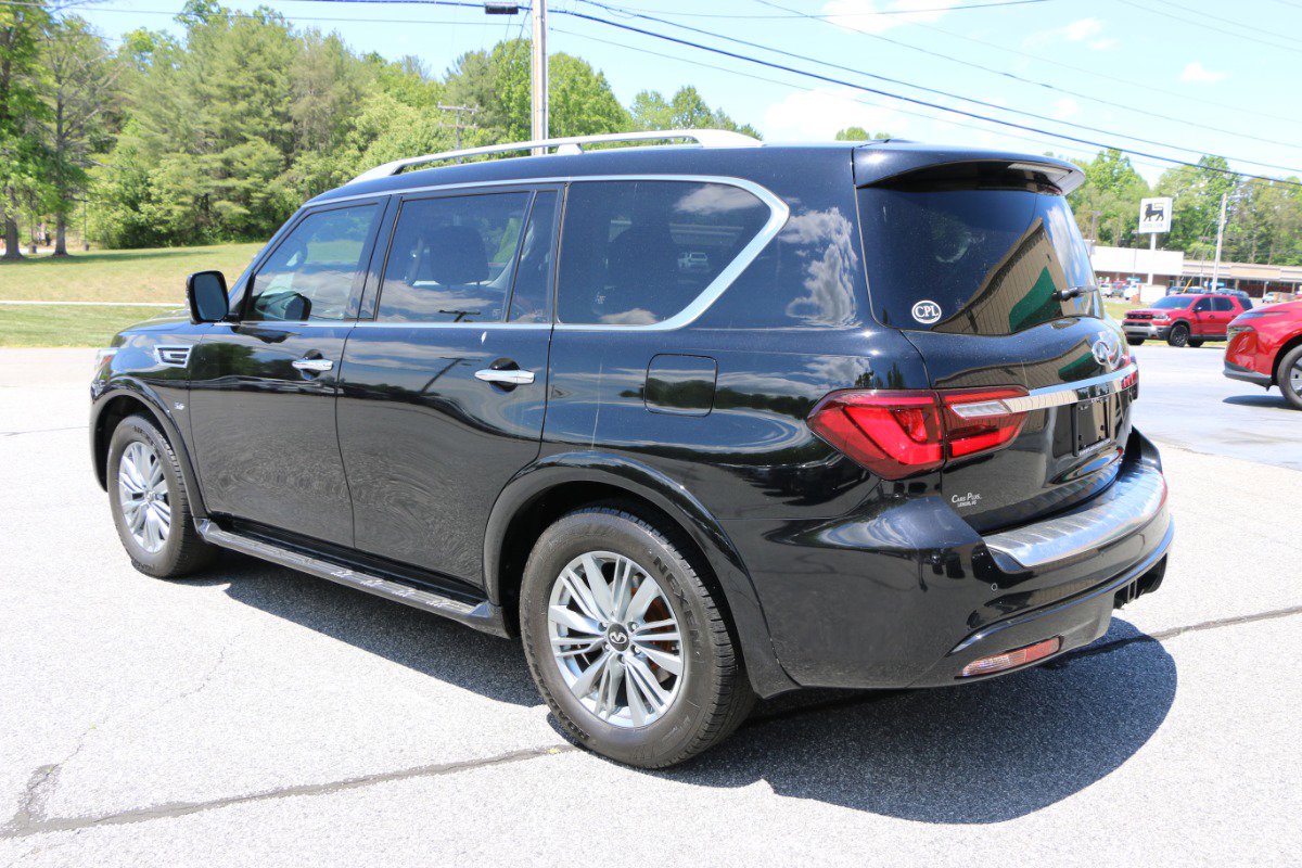 Used 2019 INFINITI QX80 Luxe RWD image 3