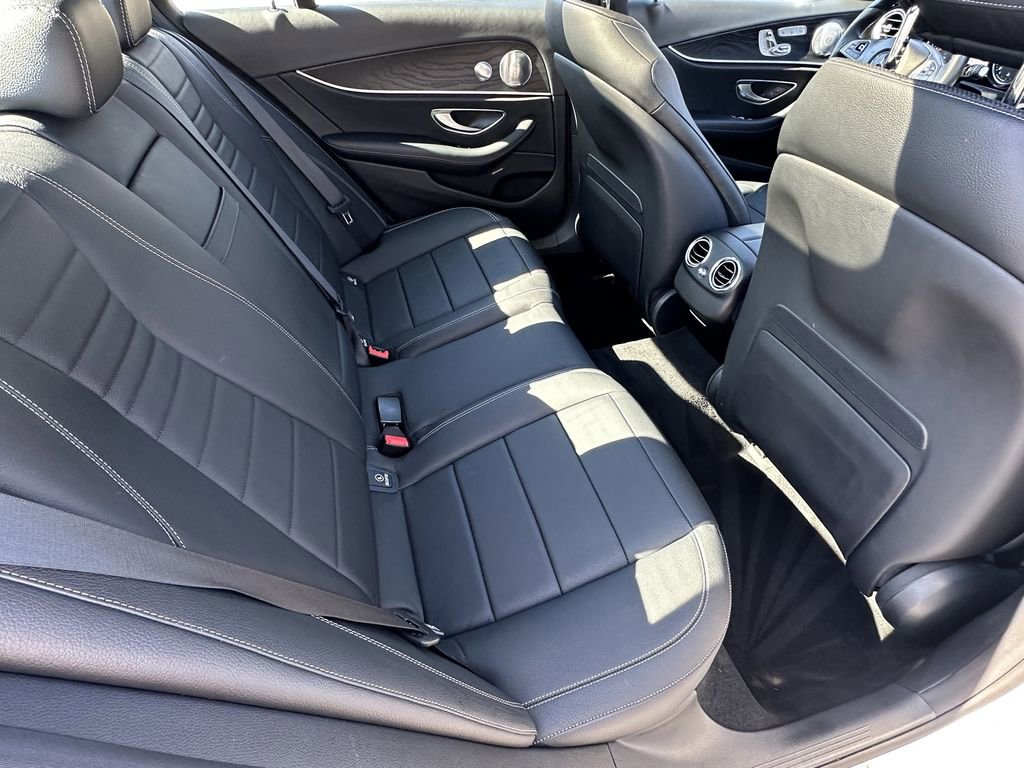 Used 2017 Mercedes-Benz E 300 image 18