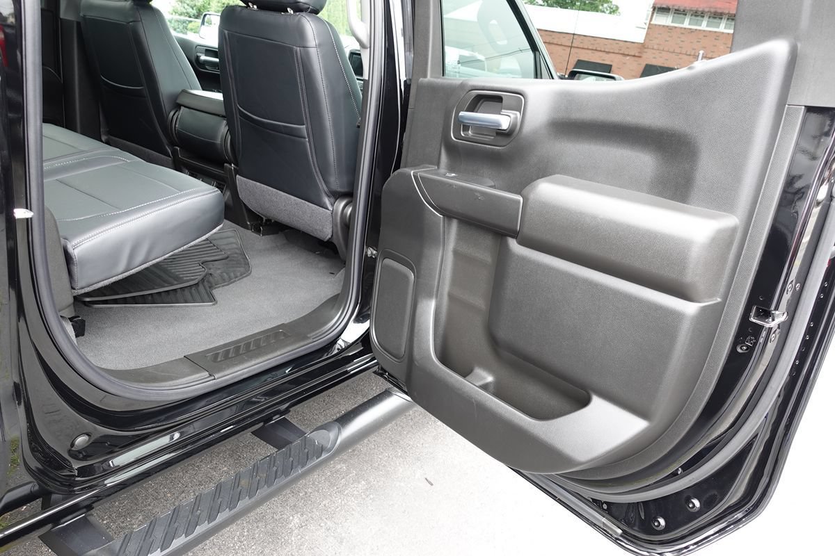 Used 2024 Chevrolet Silverado 1500 Custom AWD/4WD image 26