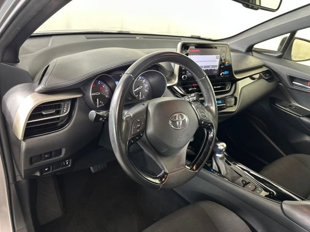 Used 2019 Toyota C-HR XLE image 13