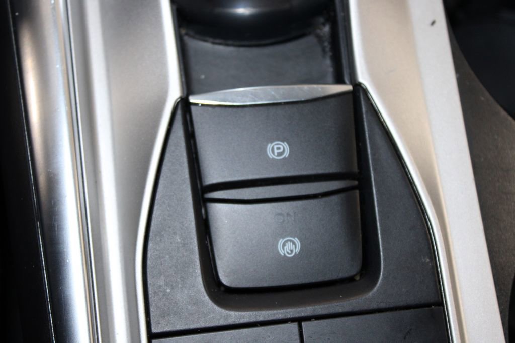 Used 2023 Ford Explorer XLT w/ Equipment Group 202A image 51