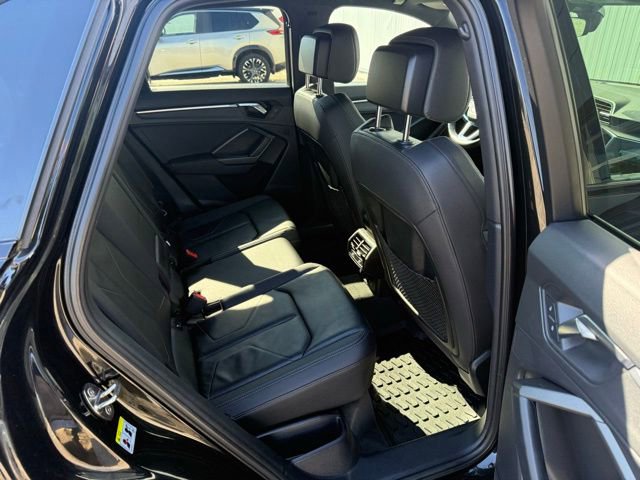 Used 2022 Audi Q3 2.0T Premium Plus w/ Premium Plus Package AWD/4WD image 22