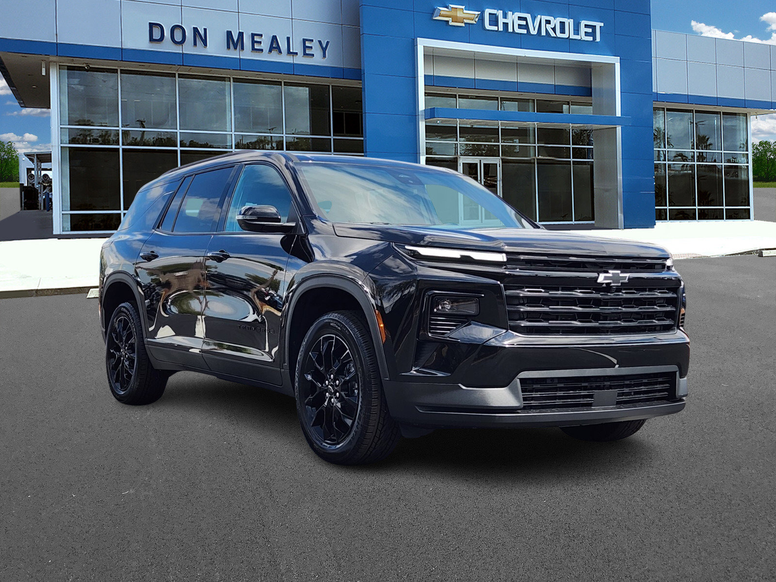 New 2026 Chevrolet Traverse LT w/ Midnight/Sport Edition image 1