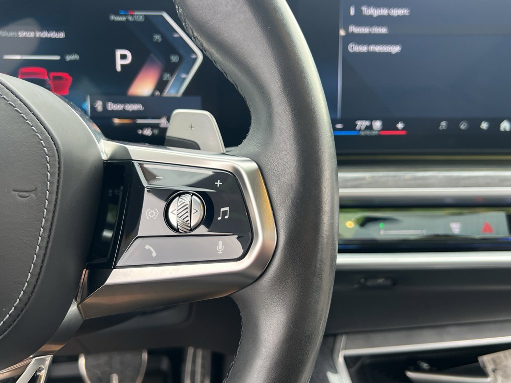 Used 2023 BMW 760i xDrive image 35