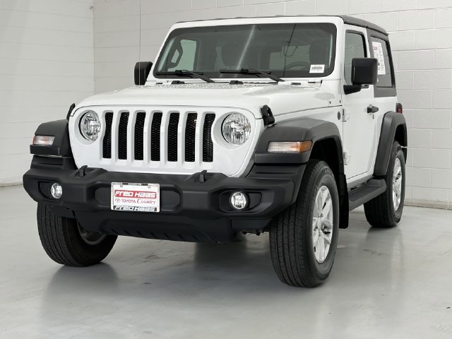 Used 2023 Jeep Wrangler Sport AWD/4WD image 5