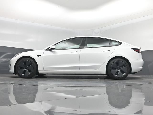 Used 2023 Tesla Model 3 Standard Range RWD image 15