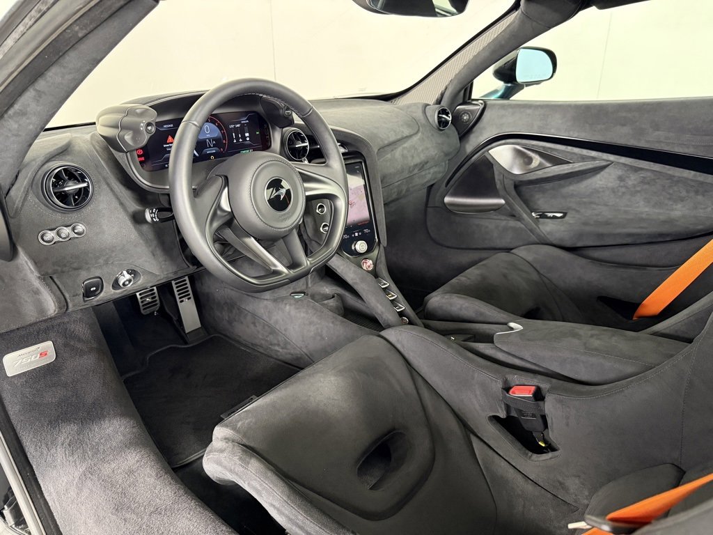 Used 2024 McLaren 750S image 11