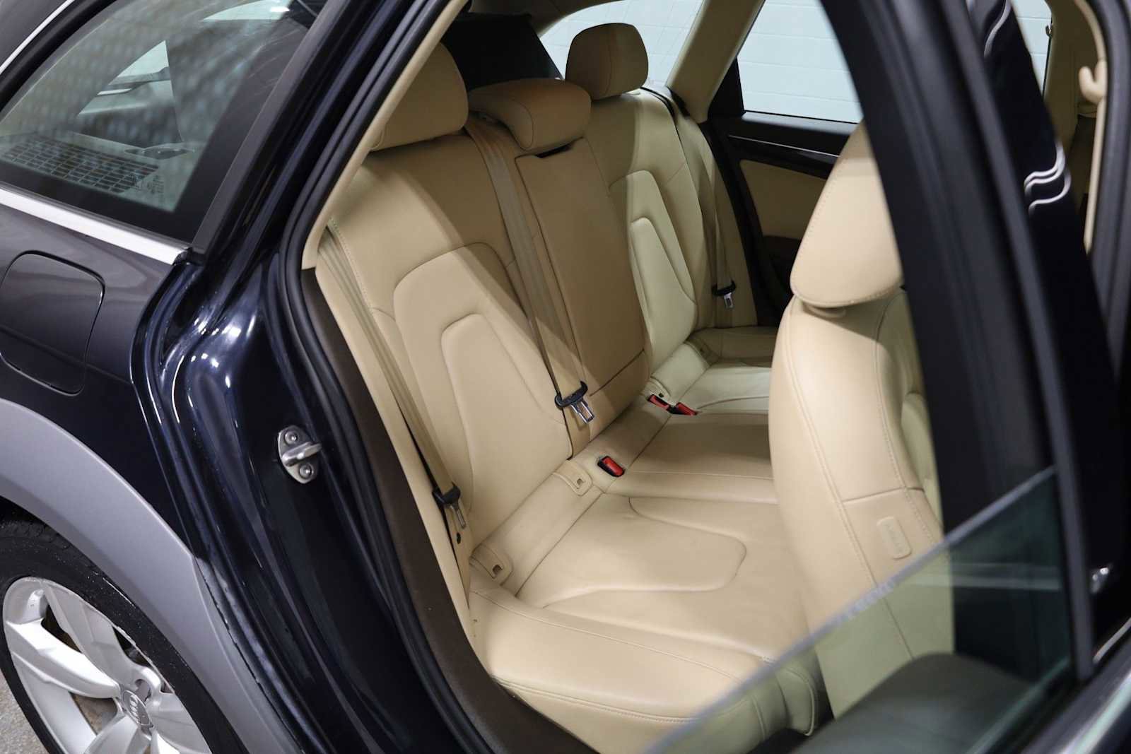 Used 2014 Audi A4 Premium Plus image 34