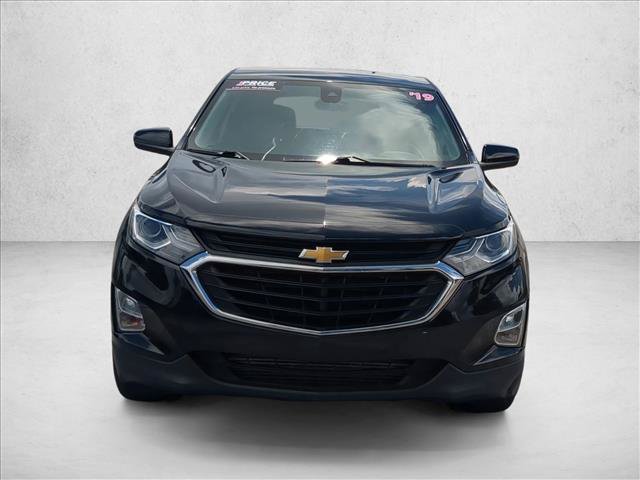 Used 2019 Chevrolet Equinox LT w/ Driver Convenience Package FWD image 2
