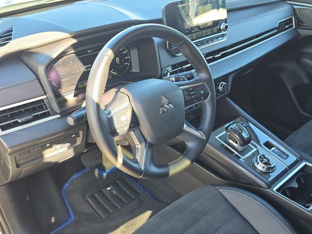 Used 2023 Mitsubishi Outlander SE image 19