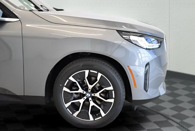 New 2026 BMW X3 xDrive30 w/ Premium Package AWD/4WD image 13