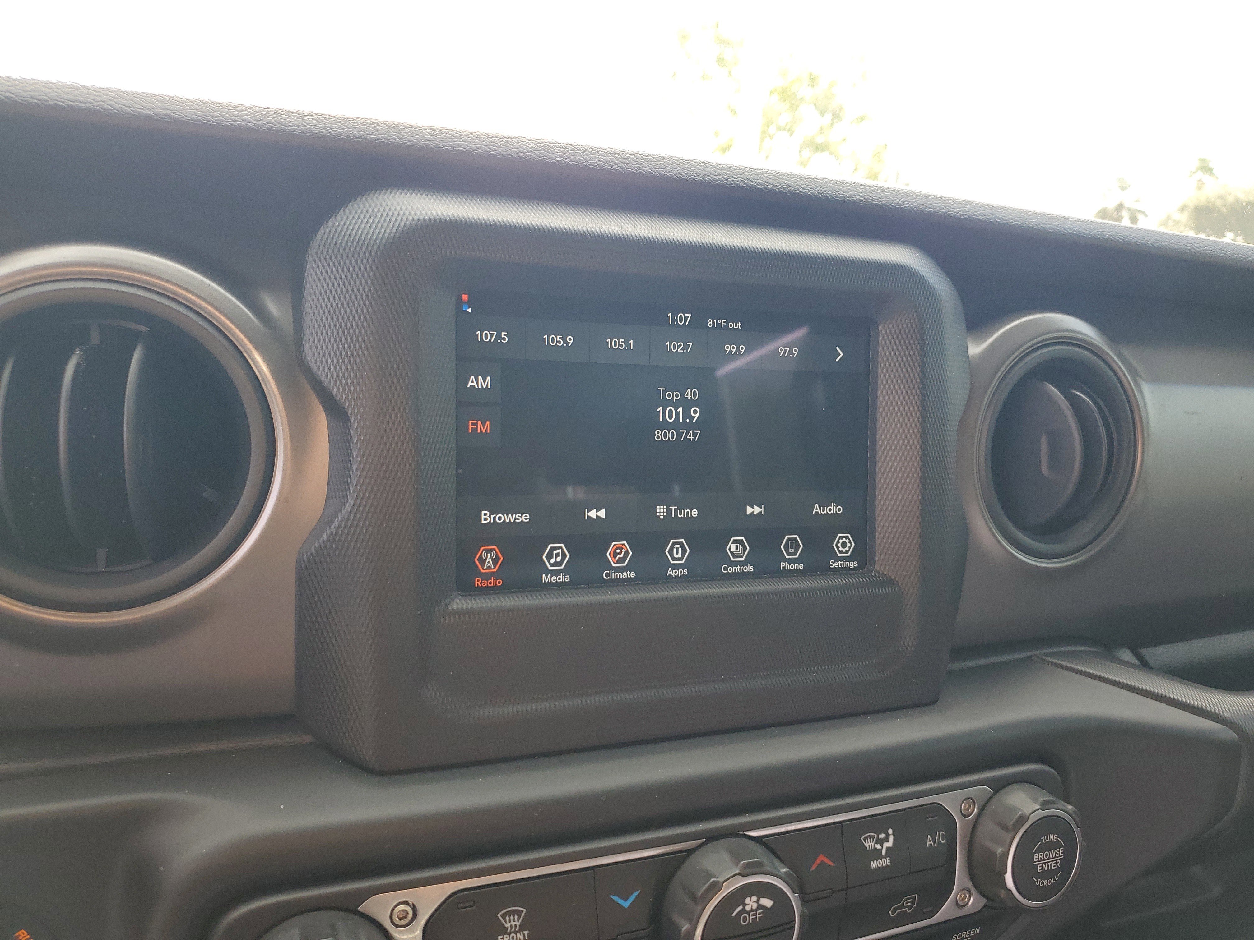 Used 2022 Jeep Wrangler Unlimited Sport image 19