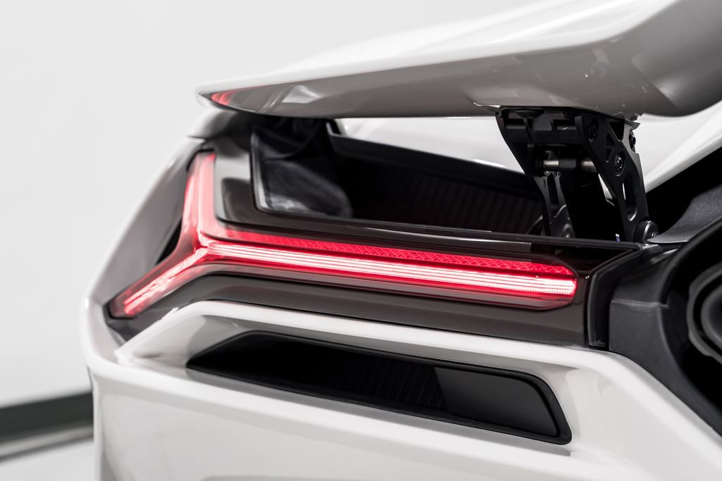 Used 2025 Lamborghini Revuelto image 52