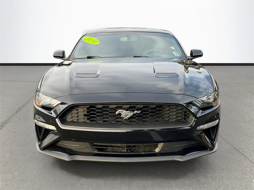 Used 2020 Ford Mustang Coupe image 2