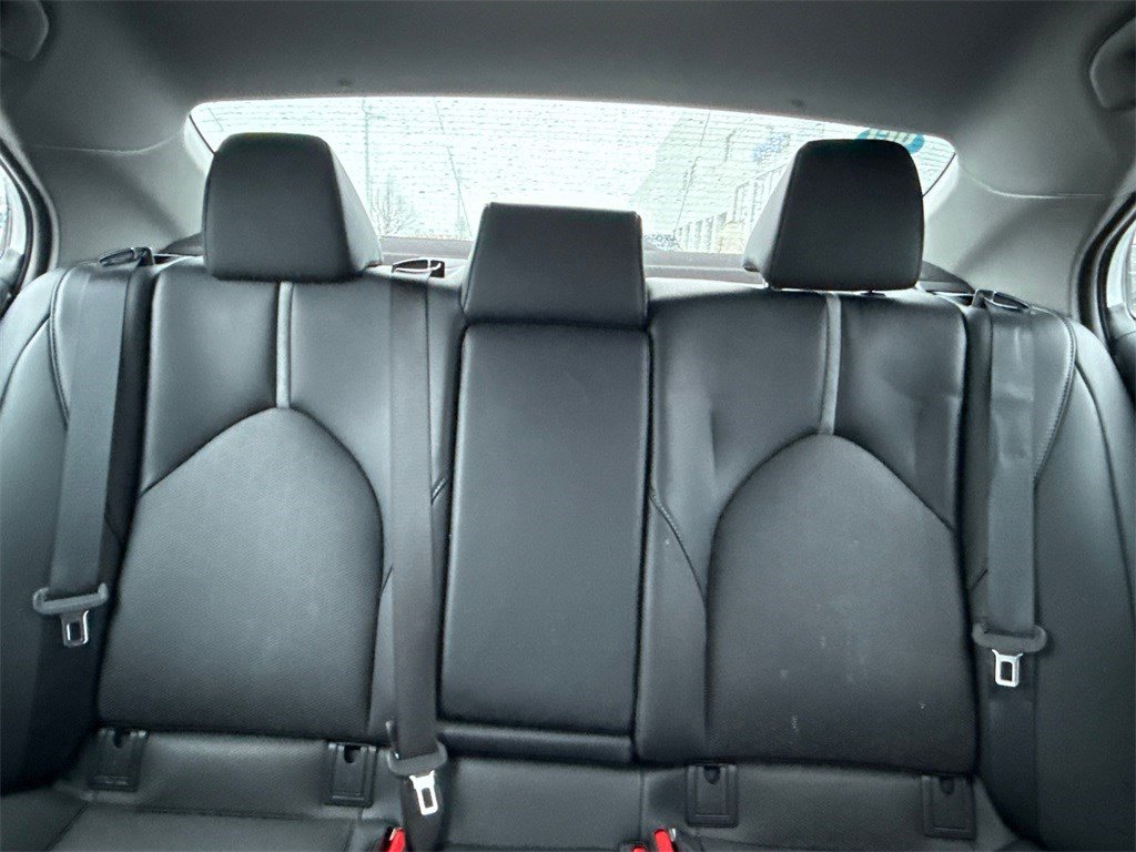 Used 2022 Toyota Camry XSE image 16