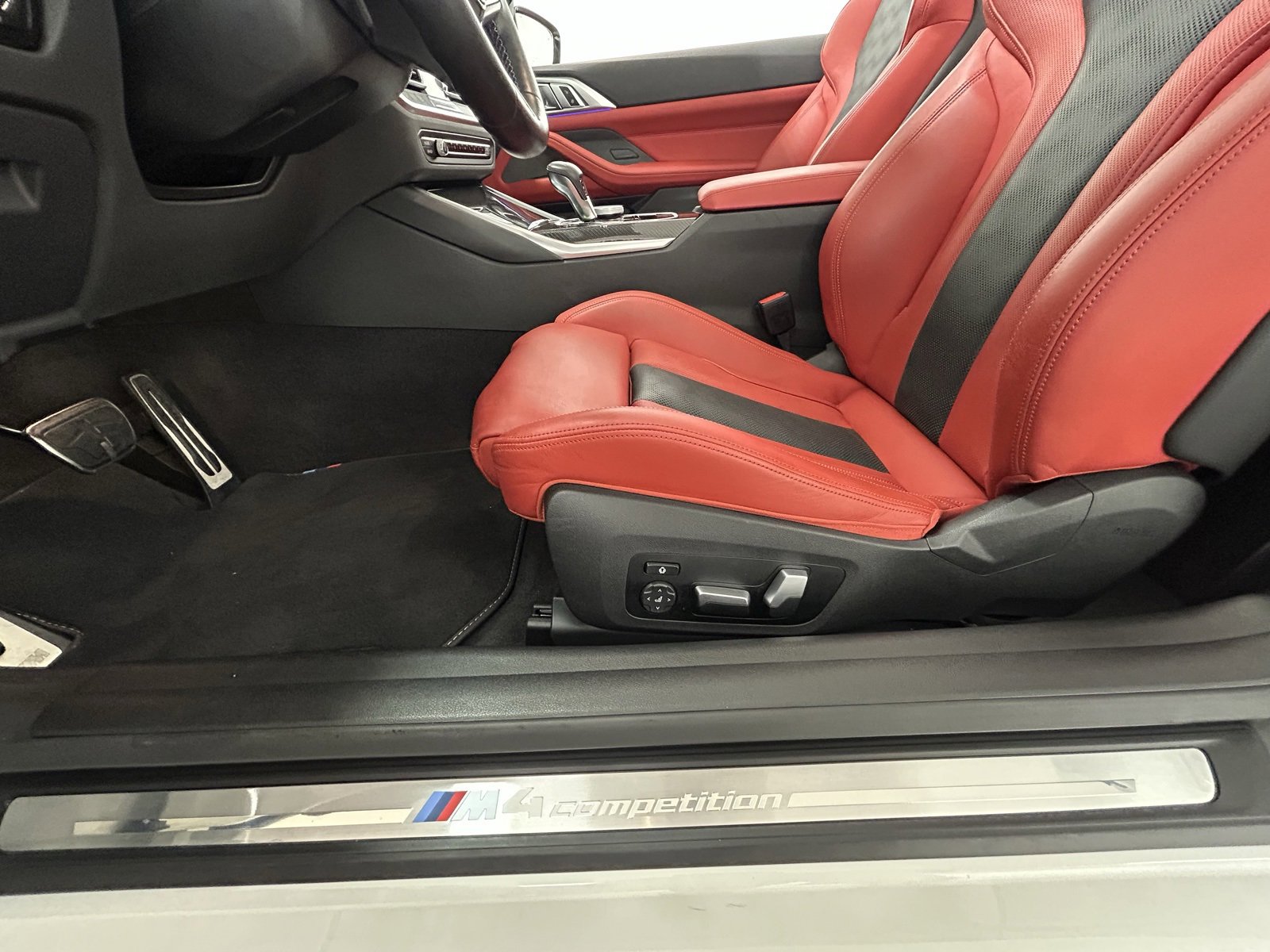 Used 2022 BMW M4 xDrive Competition w/ M Carbon Exterior Package image 32