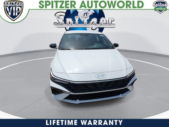 New 2026 Hyundai Elantra Sport FWD image 4