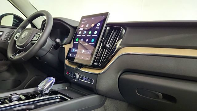 New 2026 Volvo XC60 B5 Plus w/ Climate Package AWD/4WD image 34