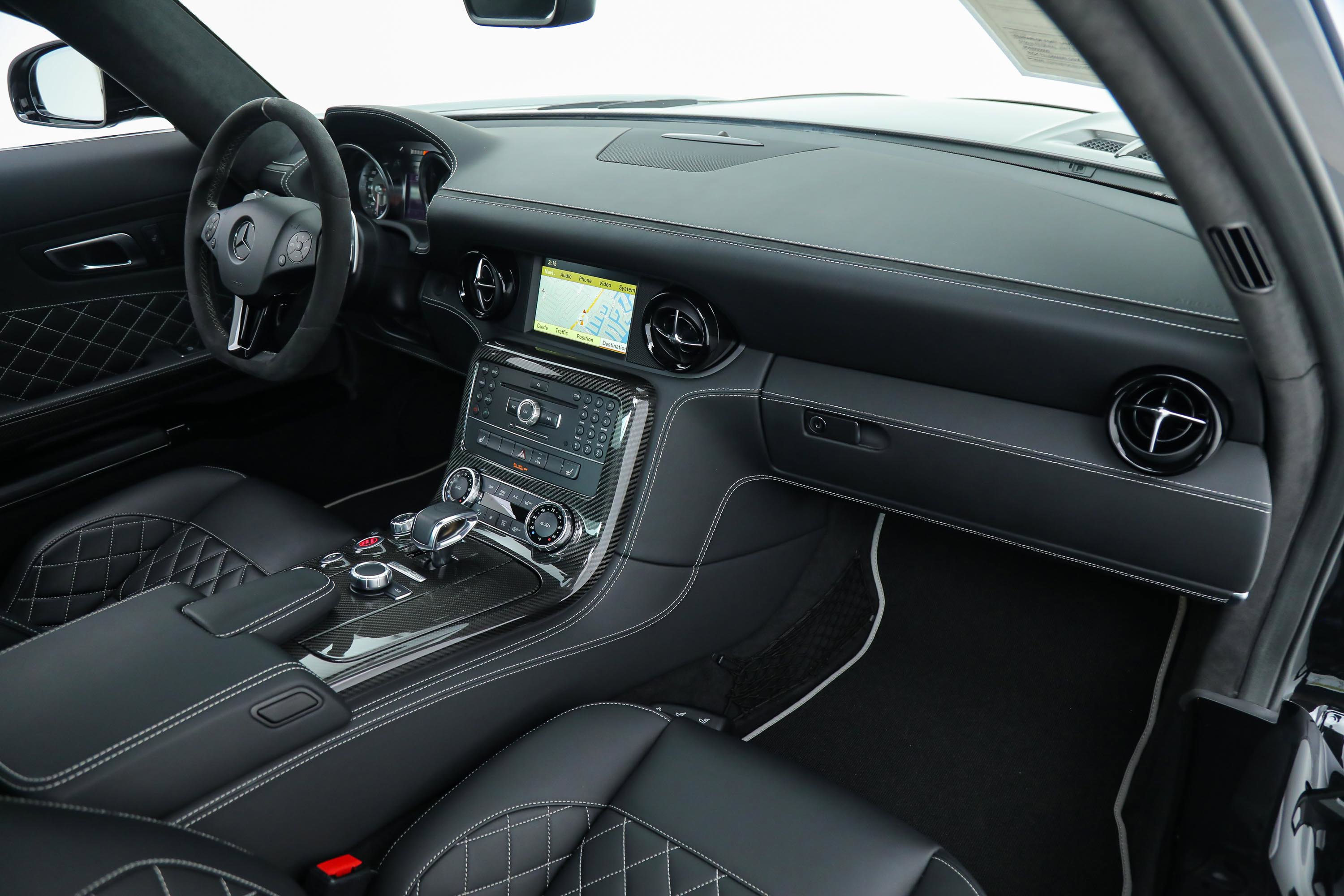 Used 2015 Mercedes-Benz SLS AMG GT Final Edition image 24