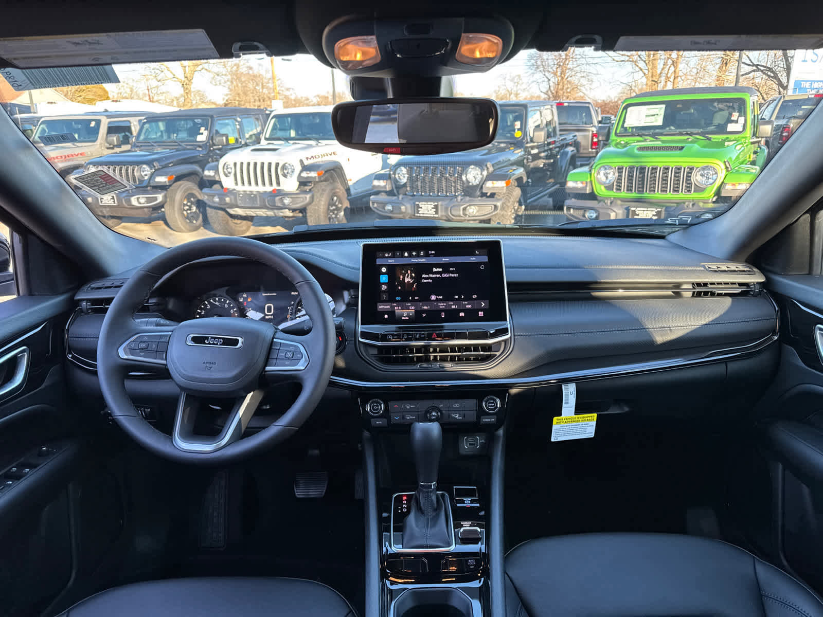 New 2026 Jeep Compass Latitude image 33