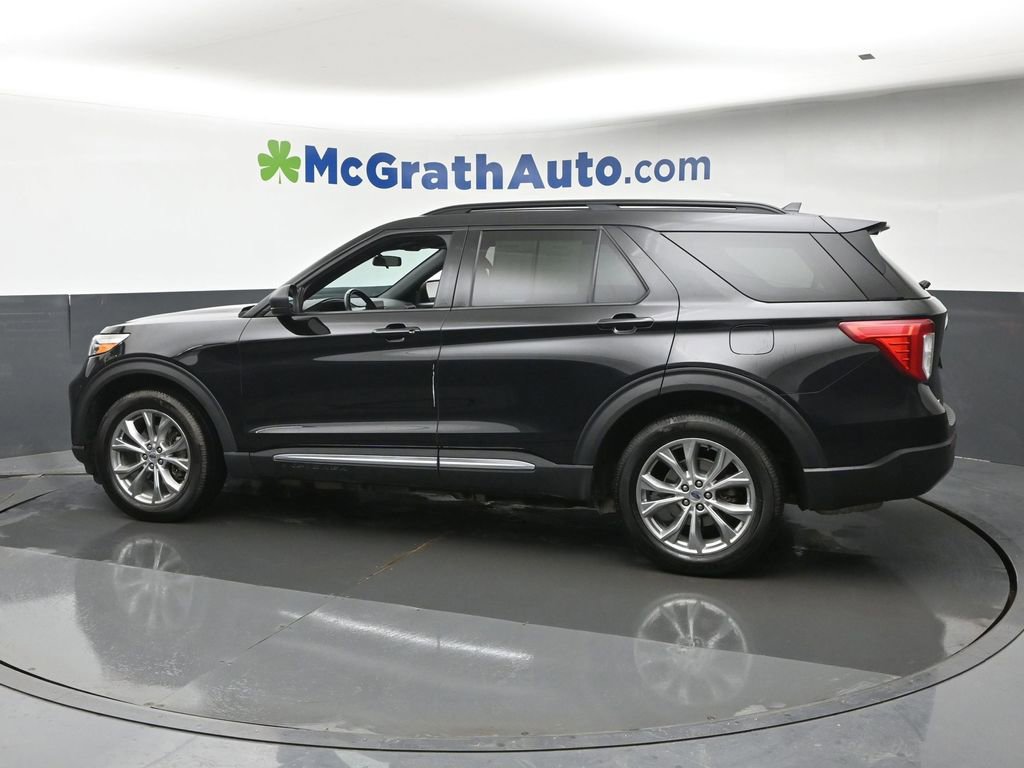 Used 2020 Ford Explorer XLT w/ Equipment Group 202A image 20