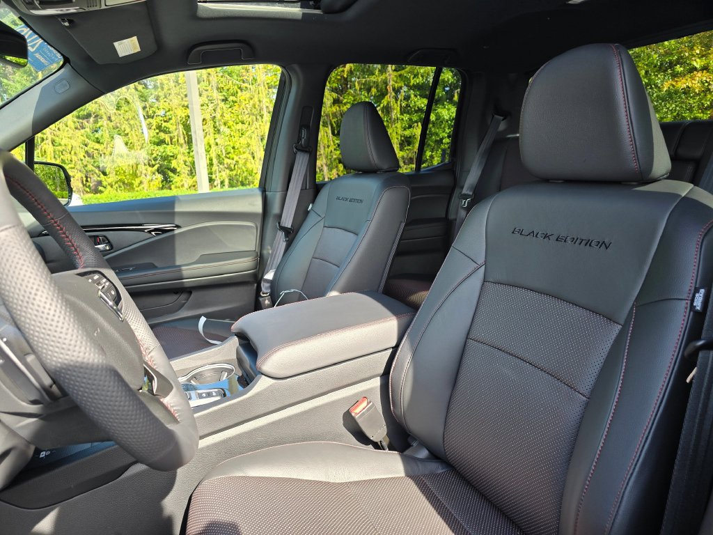 Certified 2026 Honda Ridgeline Black Edition image 12