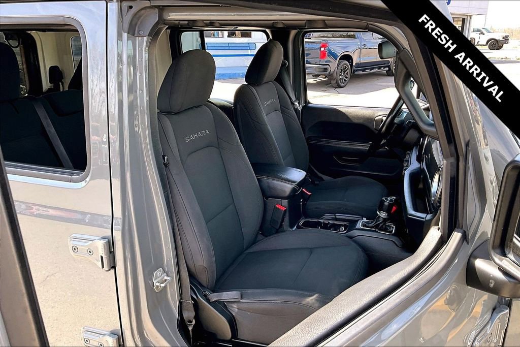 Used 2020 Jeep Wrangler Unlimited Sahara image 26