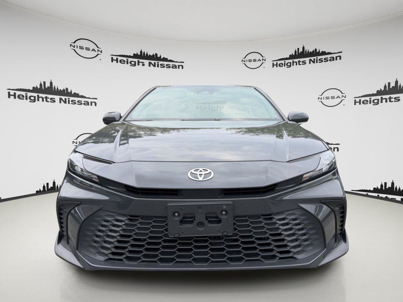 Used 2025 Toyota Camry SE w/ Convenience Package AWD/4WD image 6