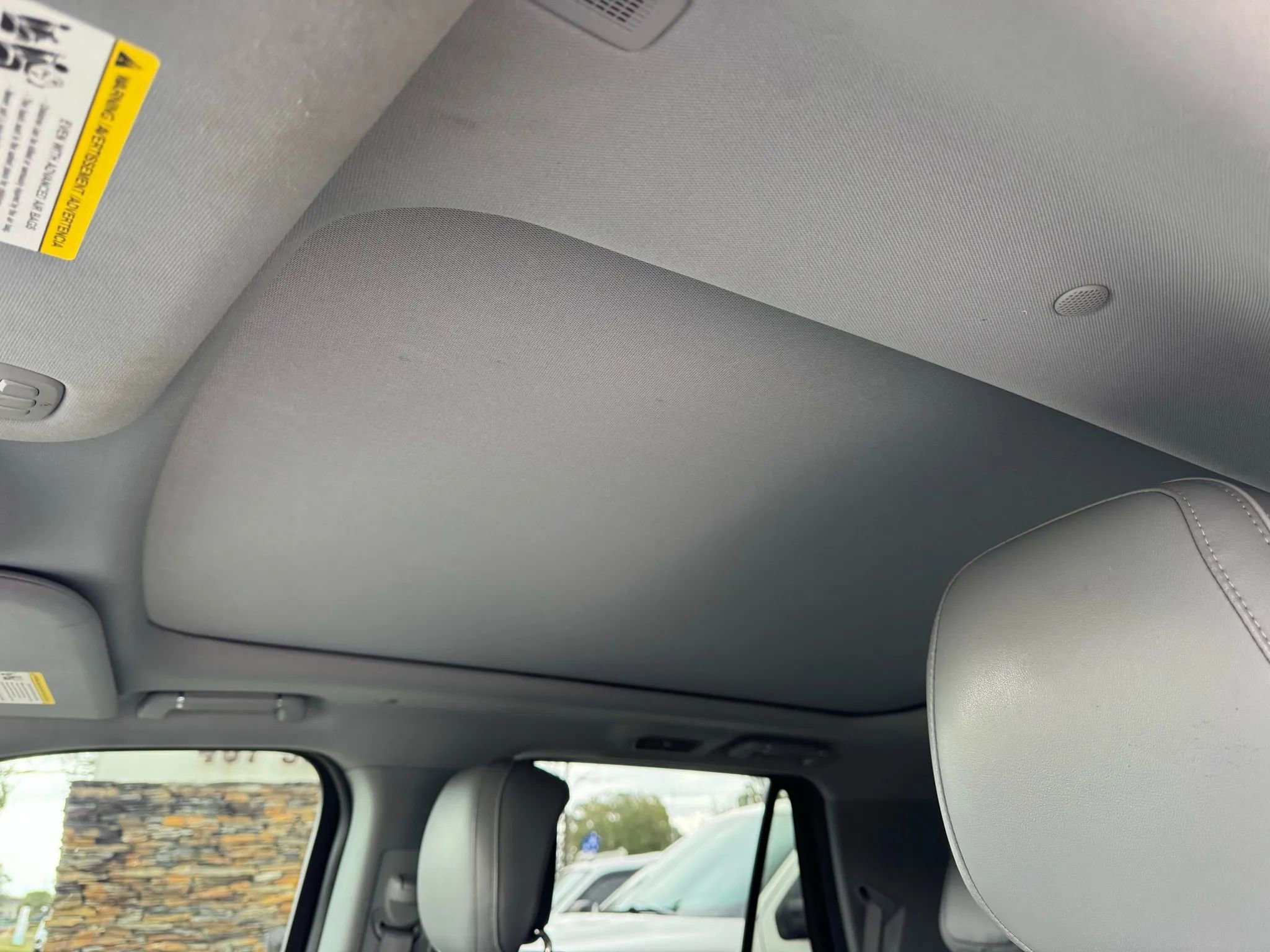 Used 2018 Lincoln Navigator Select w/ Technology Package AWD/4WD image 15