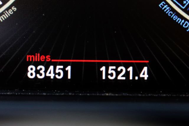 Used 2017 BMW X5 xDrive50i w/ Executive Package AWD/4WD image 29