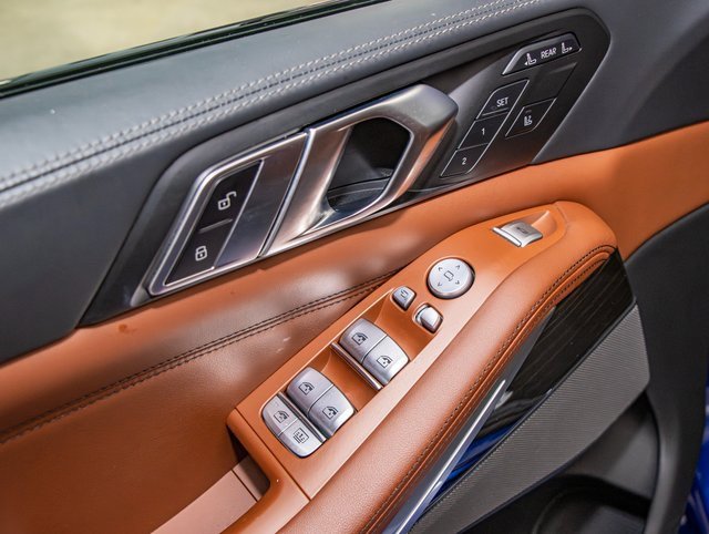 Certified 2023 BMW X7 M60i image 14