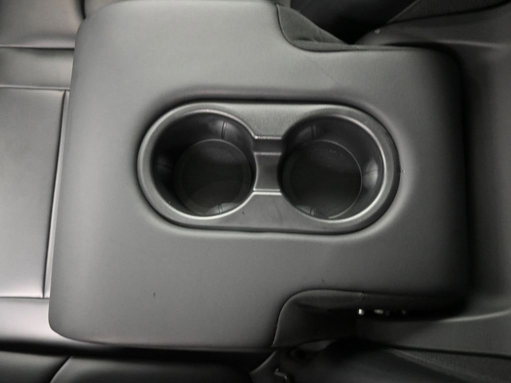 Used 2025 Tesla Model Y Long Range image 12