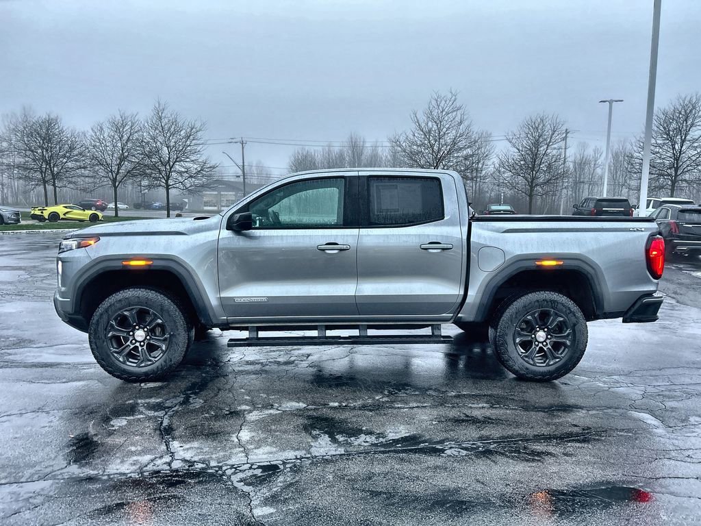 Used 2024 GMC Canyon Elevation w/ Elevation Premium Package image 5